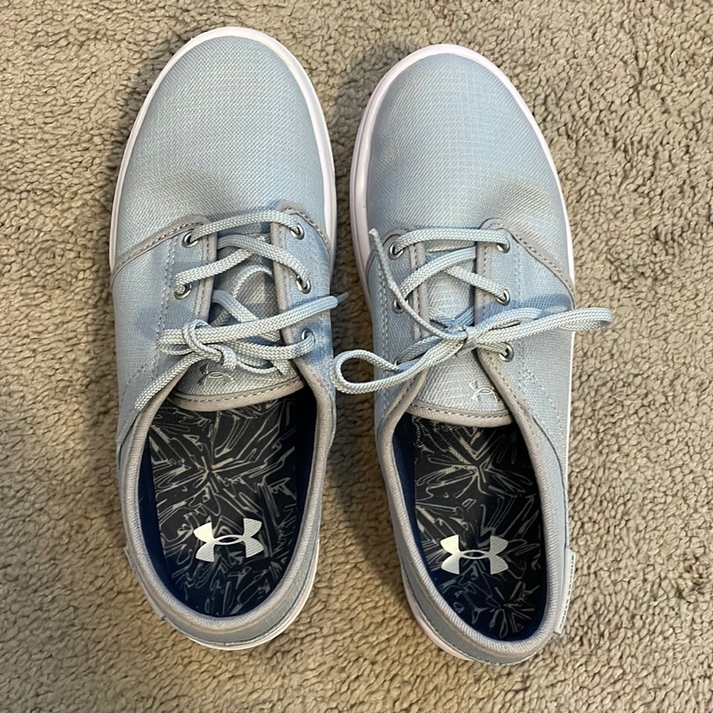 Under armour sneaker